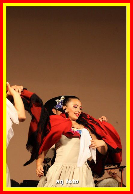 170814 Folklore2 250.jpg
